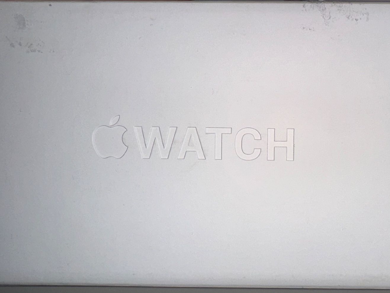 Apple Smartwatch: Apple watch, Series 9, 45mm Aluminium & Ceramic Case – Nuovo (secondo la descrizione) da Bonaduz venduto da gia_y8rz 5