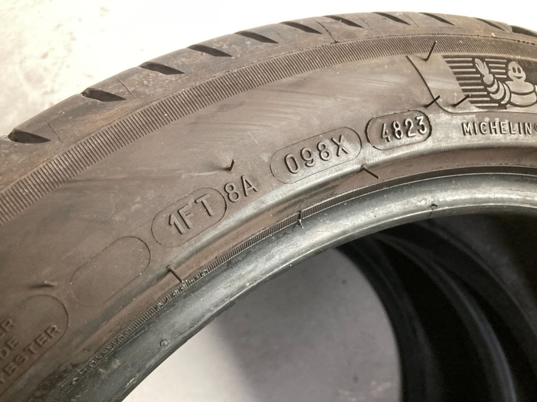 Michelin Pneus & Kompletträder: 225/45R17 Sommerpneu Michelin – Gebraucht aus Cham von WB2223 3