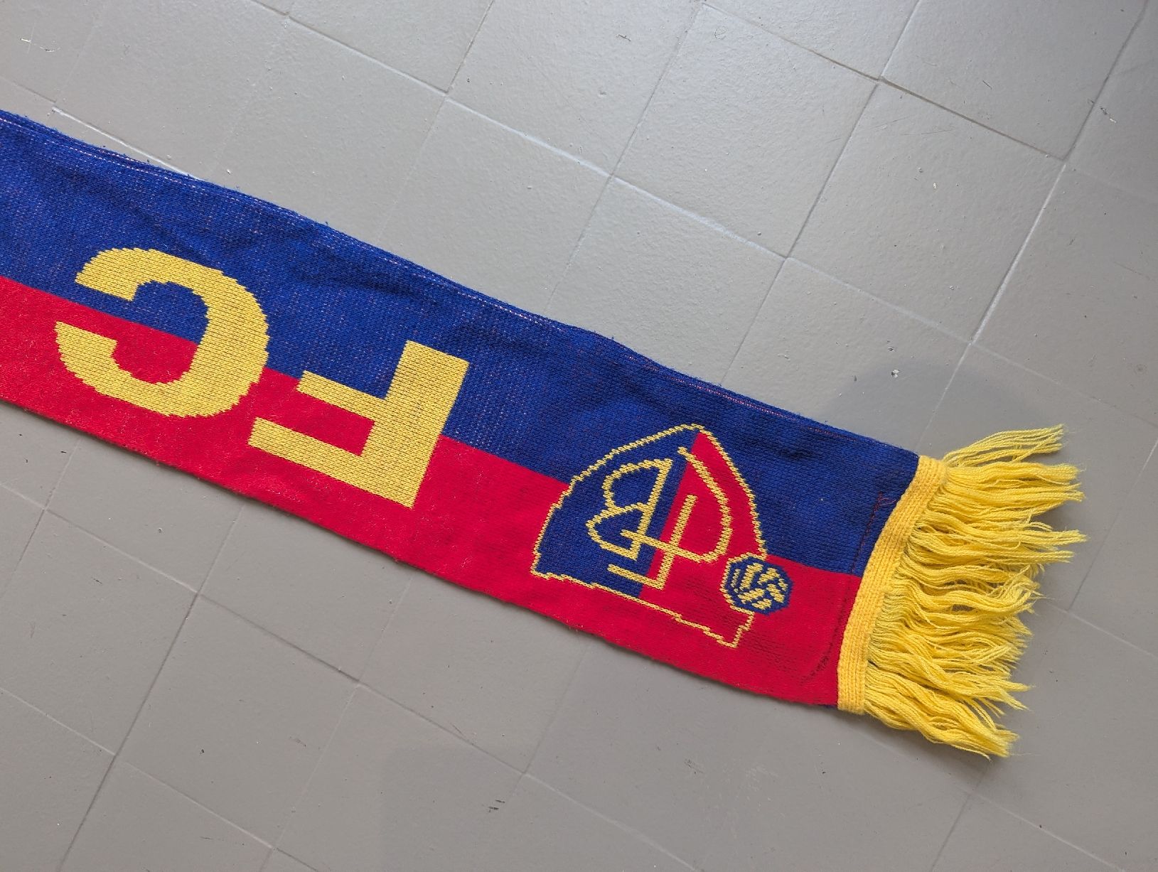 FC Basel Foulards, Tücher & Schals: FC Bâle scarf – Gebraucht aus Lausanne von GTX223807VTG 4