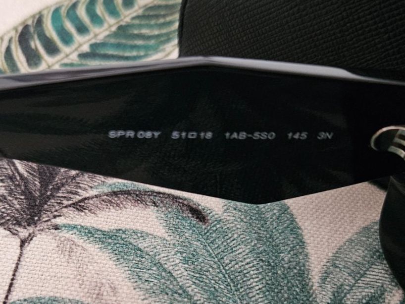 Prada Brillen & Gläser: Sonnenbrille Prada SPR08Y Schwarz mit Etui – Gebraucht aus Zürich von SkullLady88 2