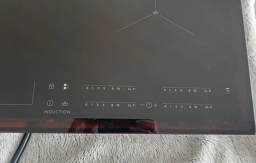 Herde: Plaque Induction ELECTRULUX  – Gebraucht aus Founex von vil_hyz2 2