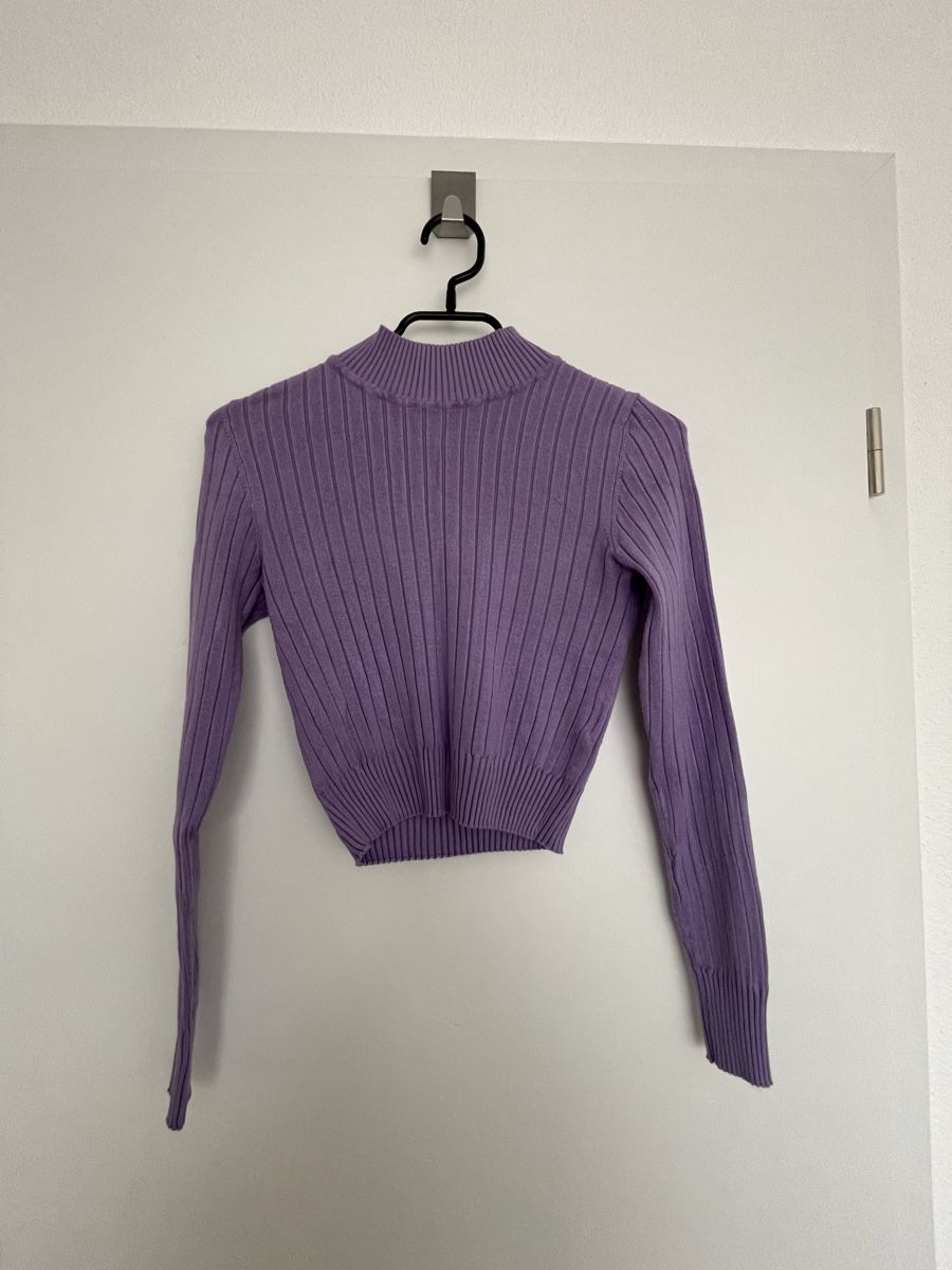 Maglioni & Felpe: Violetter Damenpullover – Usato da Neuenegg venduto da aba_g85b