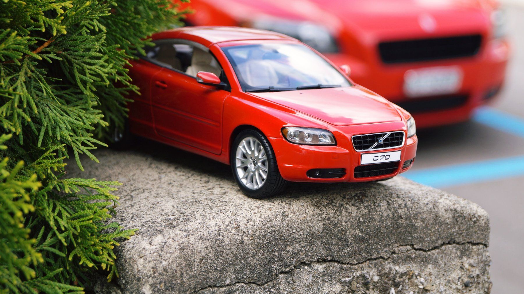 Volvo Modellini d'auto: Volvo C70 Coupé/Cabriolet 1:18 – Nuovo e nell'imballaggio originale da Olten venduto da ava0104