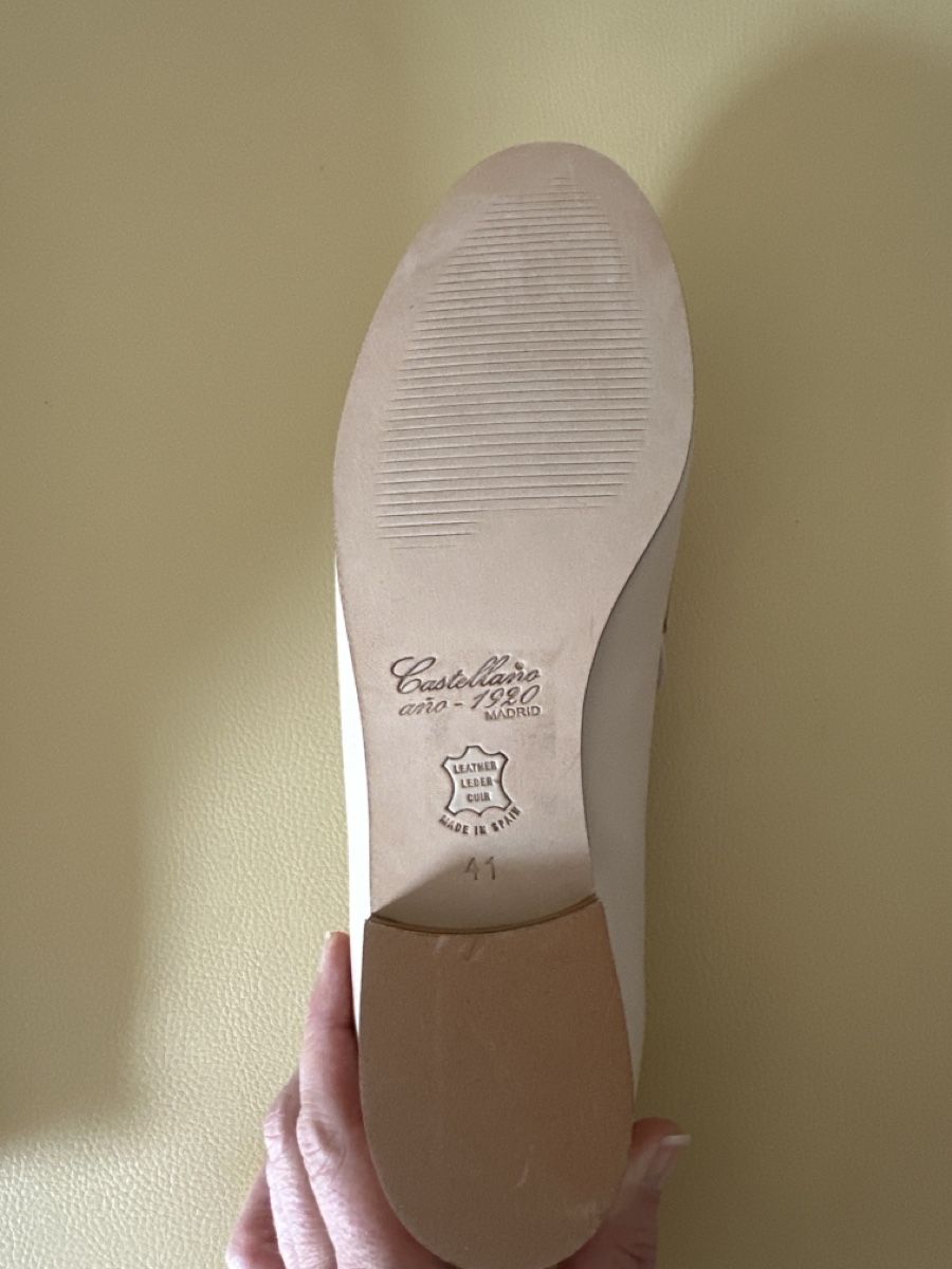 Damenschuhe: Loafer Castellano 1920 Leder hellbeige Grösse 41 – Gebraucht aus Herrliberg von Fips71 1