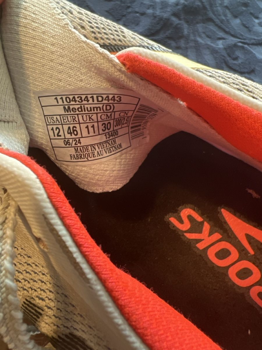 Brooks Chaussures hommes: Brooks Hyperion 2 Max Laufschuh Herren Grösse 46 gebraucht – D'occasion à Zürich par luc_tx6w 5