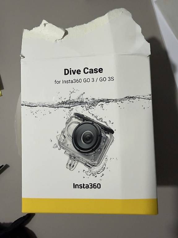 Insta360 Lampade & Macchine fotografiche: Gehäuse Insta360 Go 3 Dive Case – Nuovo (secondo la descrizione) da Oetwil am See venduto da kno_p56q 1