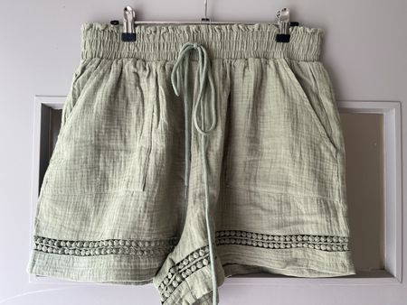 Shorts Khaki Grün Gr.XL NEU
