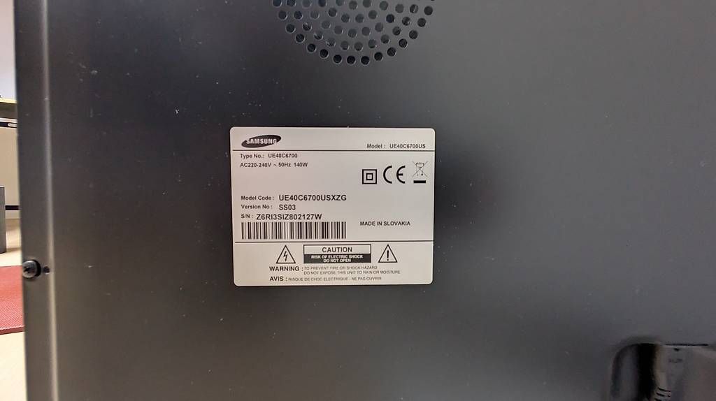 Samsung Fernseher: Samsung Fernseher – Gebraucht aus Speicher von Alindra 1