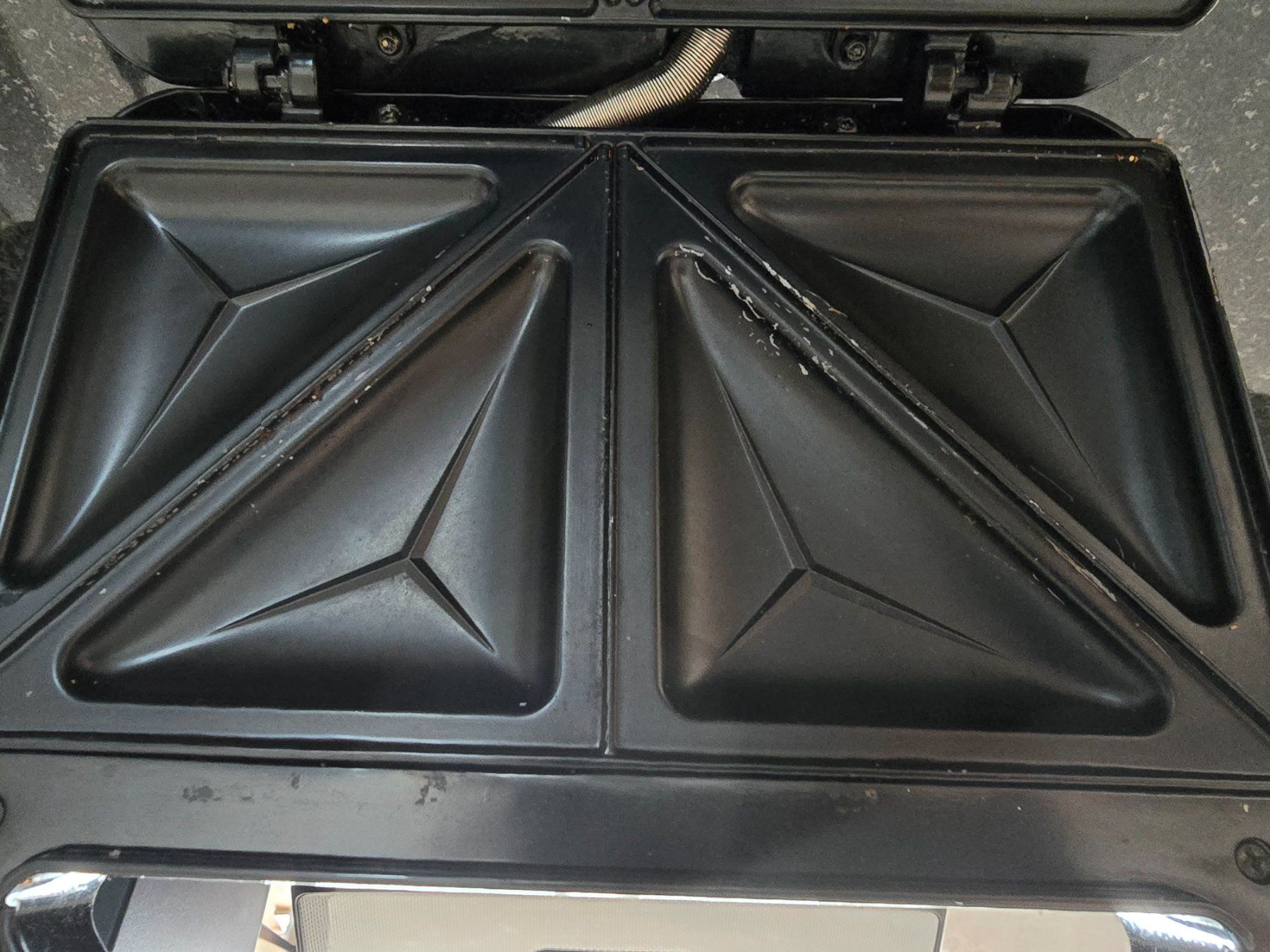 Küchengeräte: Russell Hobbs Sandwichtoaster – Gebraucht aus Reinach AG von Amroch 3