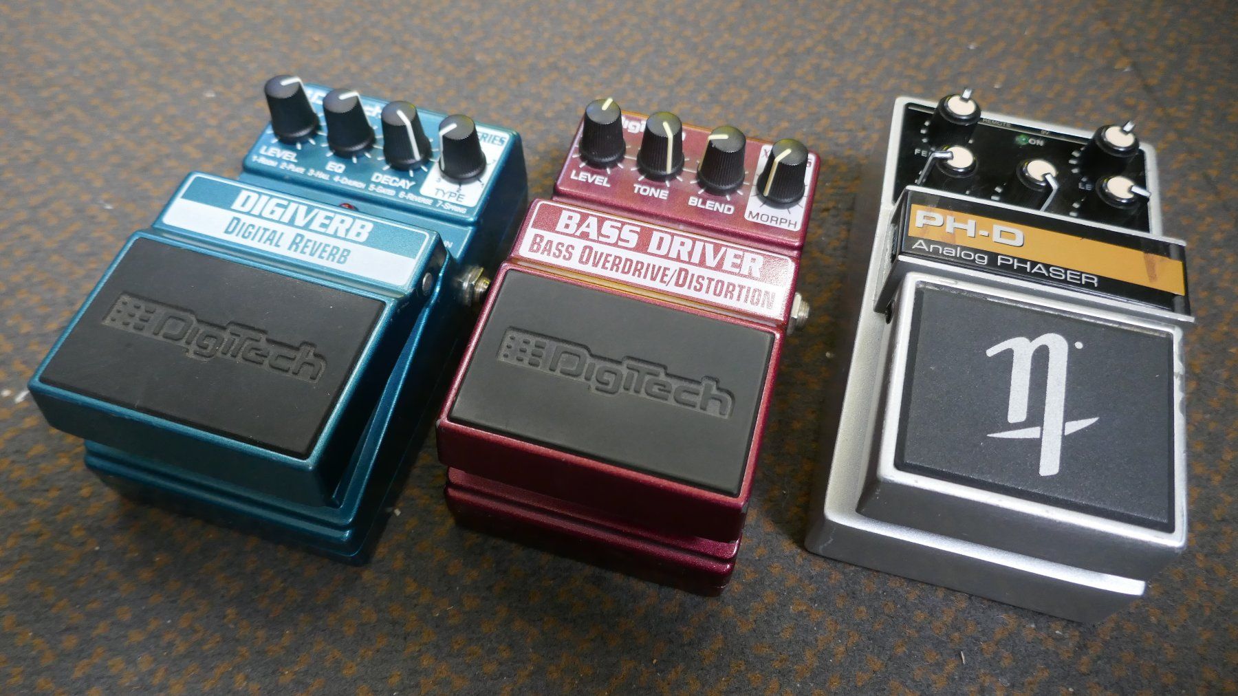 Instruments de musique: Drei Gitarren Effektpedale – D'occasion à Wenslingen par FairlightCMI 1