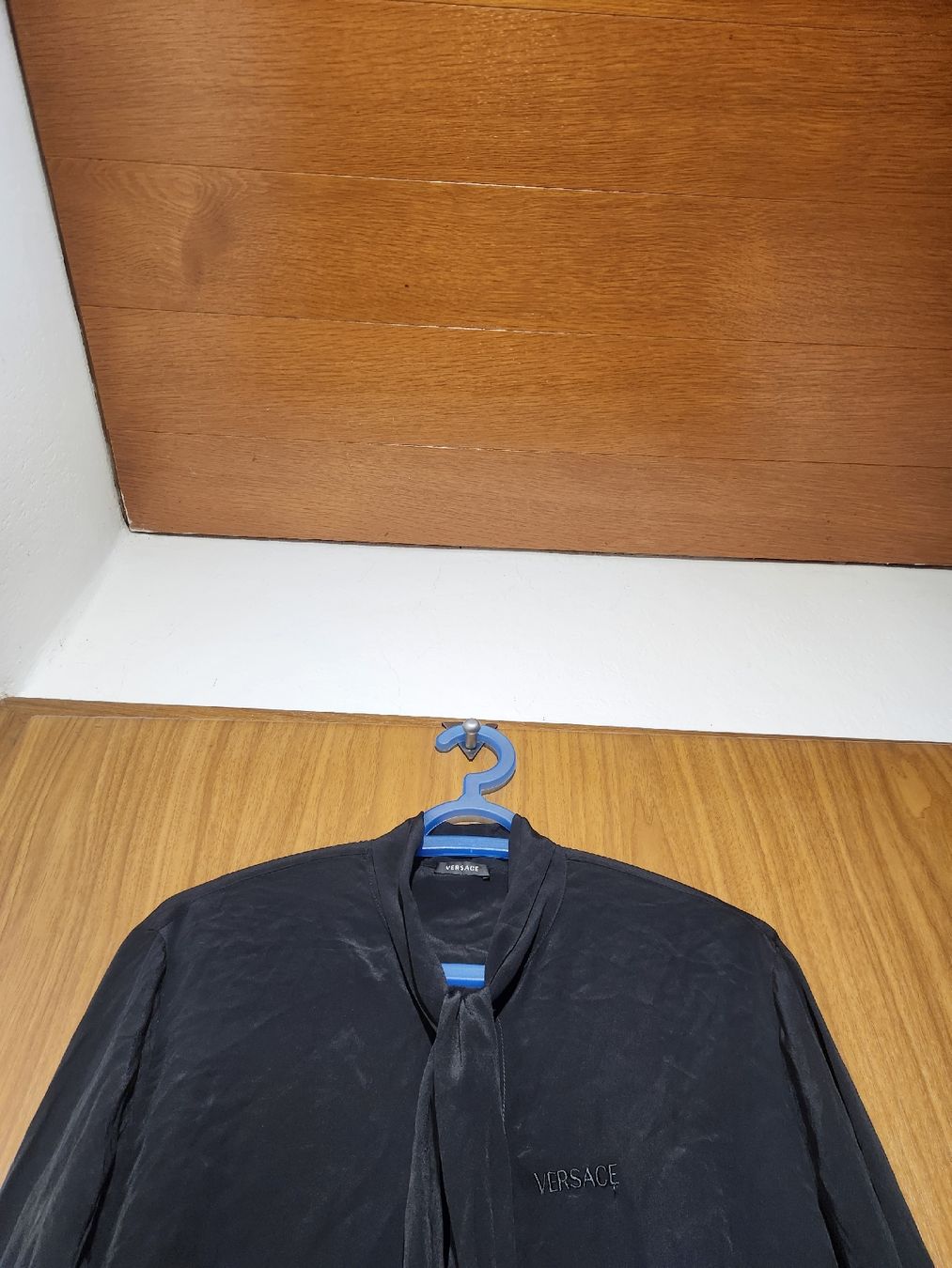 Versace Camicette: Chemisier Versace soie melangée 46, luxe, chic  – Usato da Niedergösgen venduto da Eva2410 8