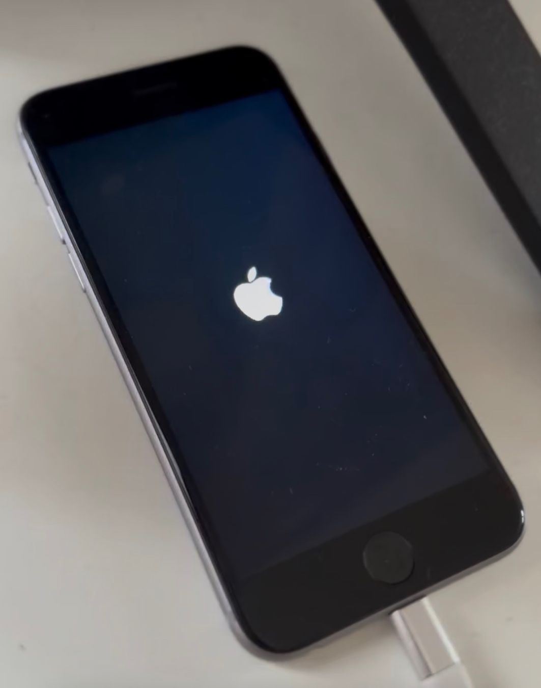 Apple Portables: Iphone 6s – Défectueux à Rupperswil par Columbiana01 2