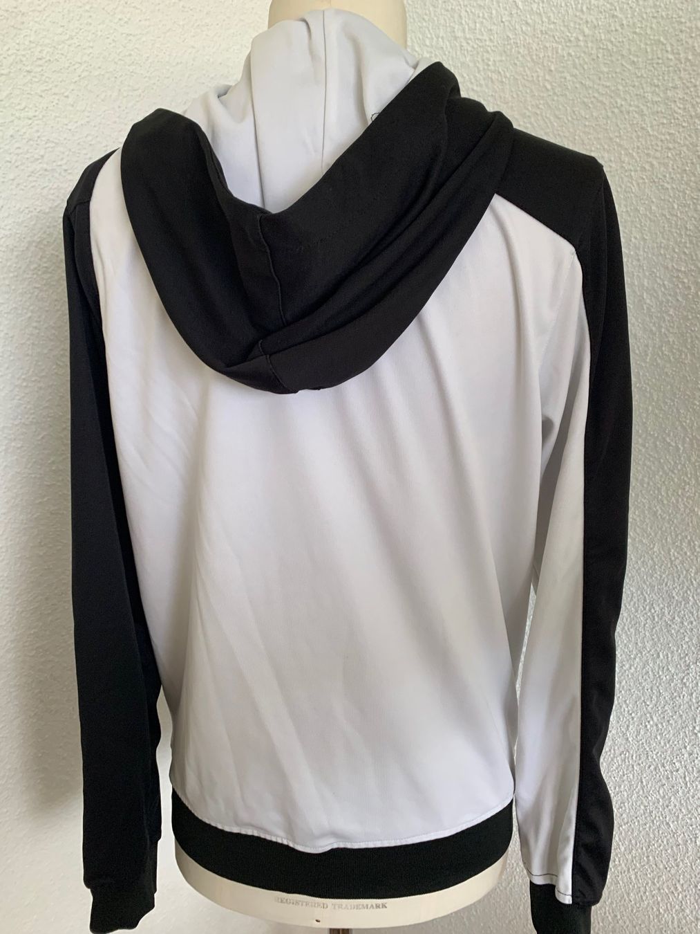 Erima Giacche: Erima Sportjacke Gr. S Herren – Usato da Kirchdorf AG venduto da coco123 5