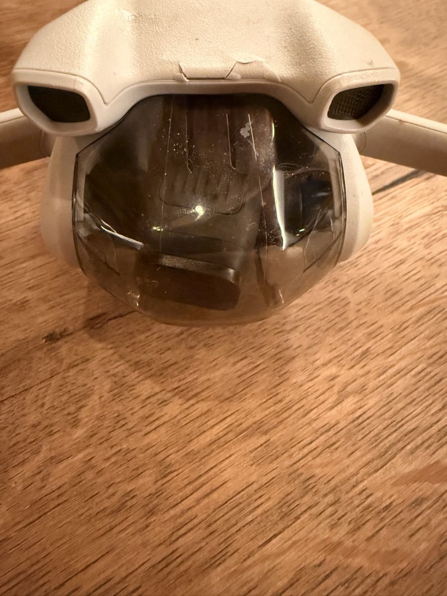 DJI RC Modellbau: Dji mini 3 défectueux  – Defekt aus Château D’oex von til_ys5p 1