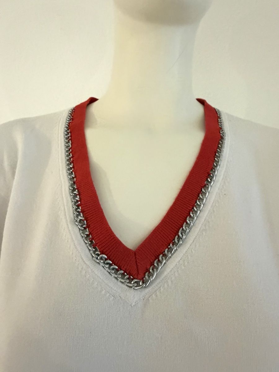 Maglioni & Felpe: Gai pull blanc et rouge dame 40-42 – Nuovo (secondo la descrizione) da Genève venduto da flocon06 3