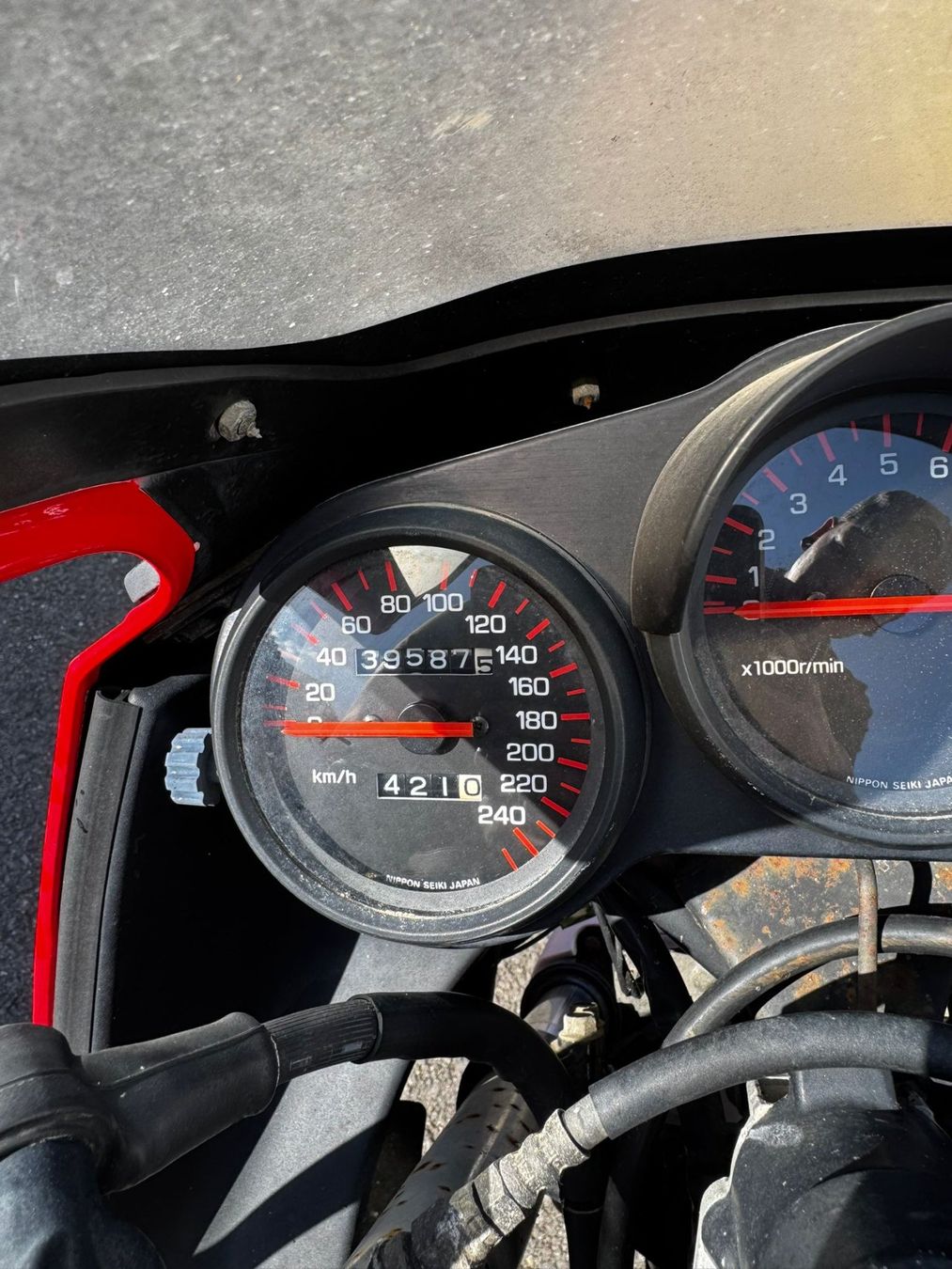 Strada: Yamaha FZ 750 – Usato da Romont FR venduto da Uraldan 4