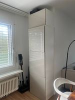 Besta mit Türen Beige