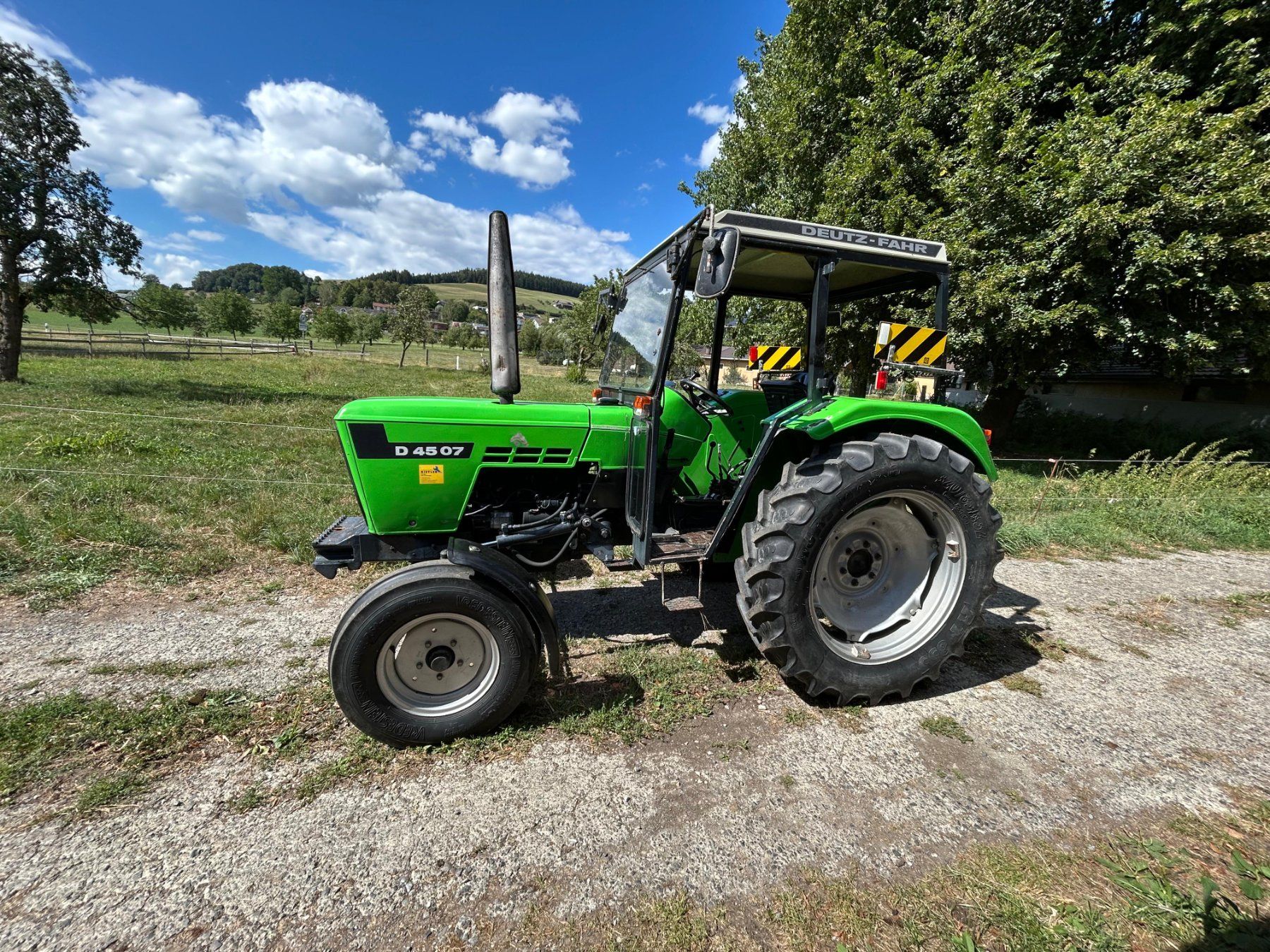 Traktoren: Deutz  4507 – Gebraucht aus Buttisholz von dorfbur 2