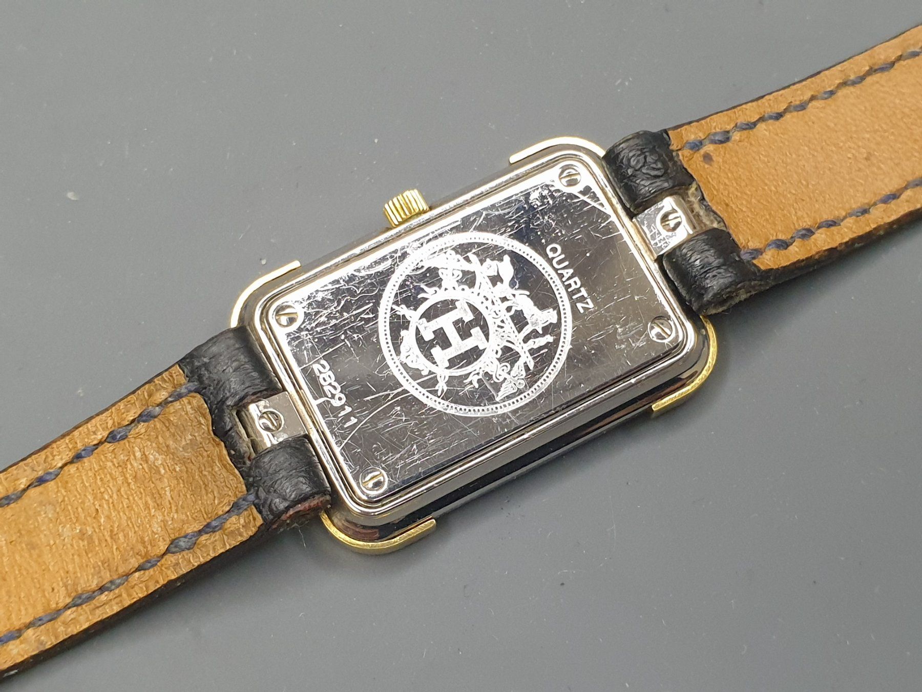 Hermès Montres: Hermès - 19mm x 26mm – D'occasion à Neyruz FR par Flyback 3