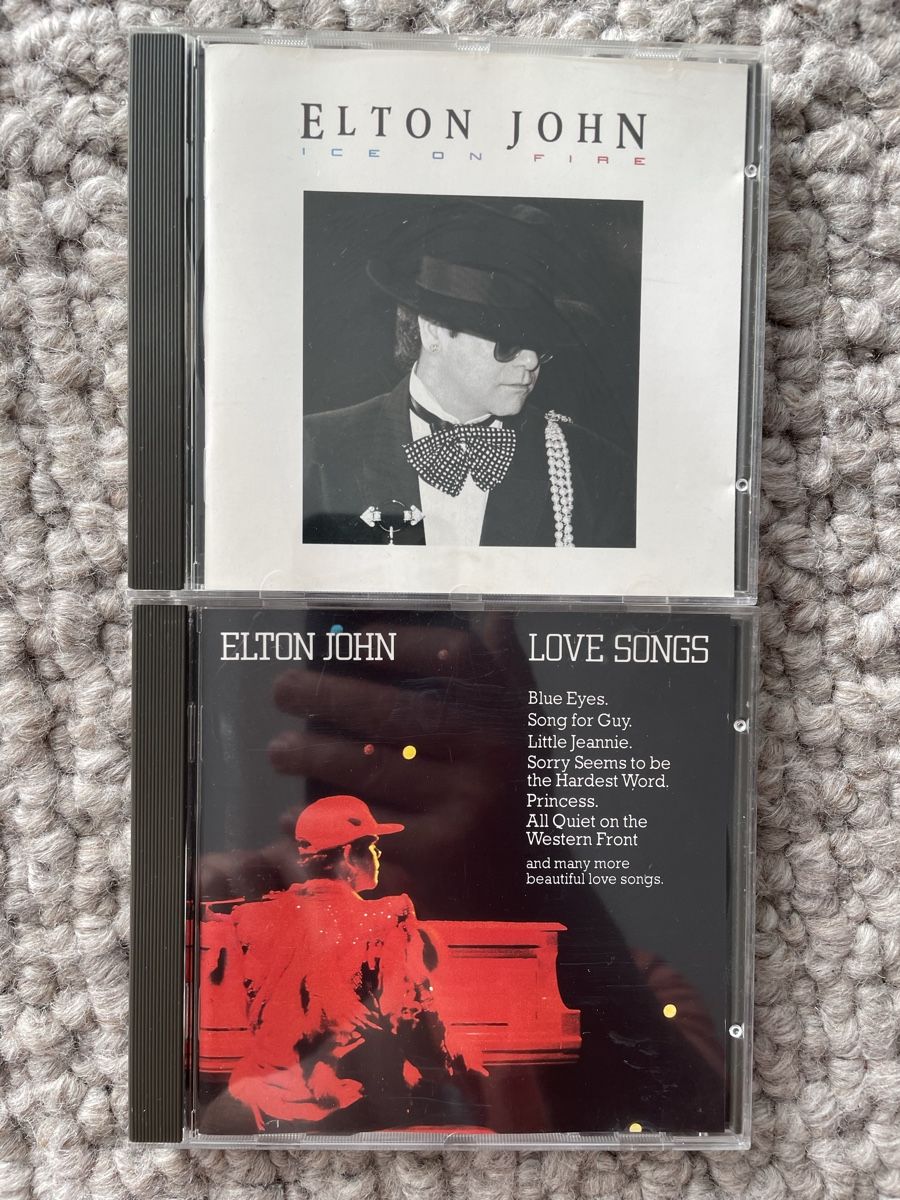 CD: 2x Elton John – Usato da Reinach AG venduto da trigger7811