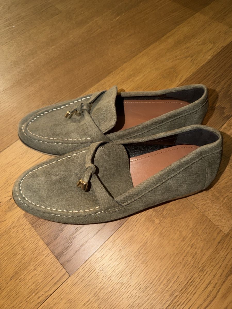 Scarpe da donna: Suede leather design loafers – Nuovo (secondo la descrizione) da Hausen AG venduto da nik_9sg2 1