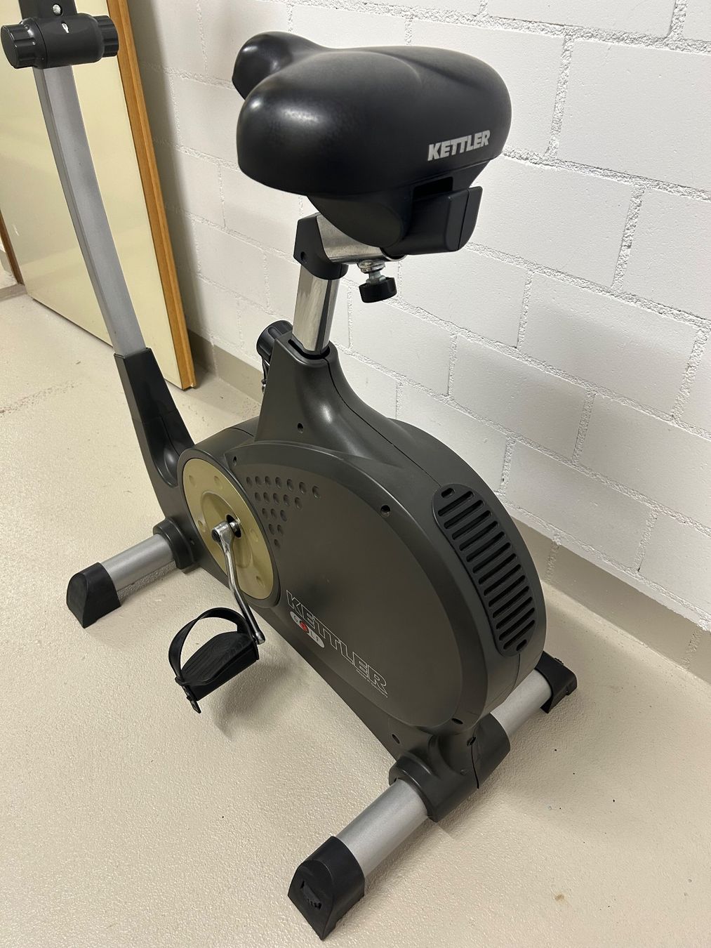 Kettler Hometrainer: Kettler Heimtrainer – Gebraucht aus Muri AG von Swisspanda 3