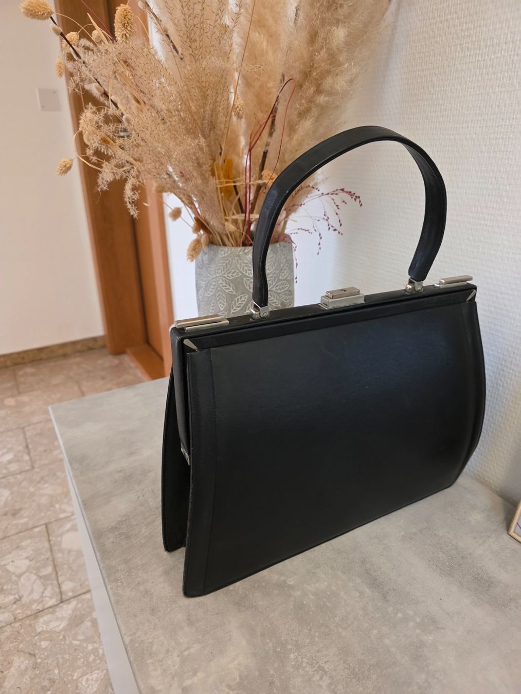Borse da donna: Elegante sac vintage  noir – Usato da Crissier venduto da han_qn9v 1