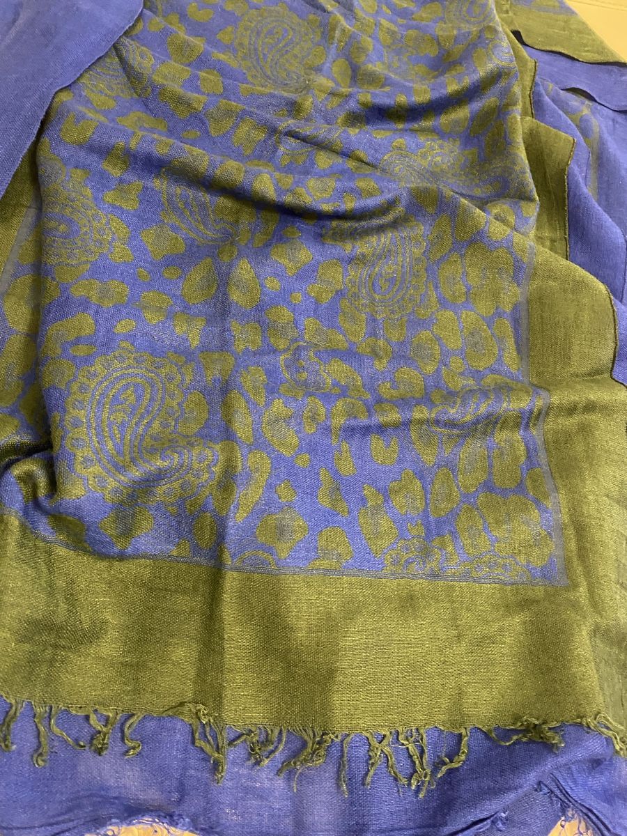 Foulard & Sciarpe: Wolle / Seide Schal 🌸 – Usato da Opfikon venduto da Luis144 6
