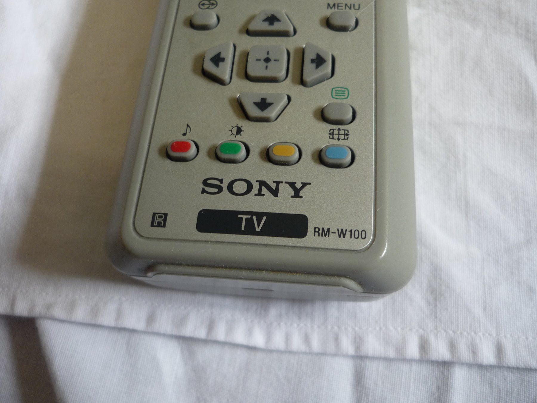 Sony Telecomandi: Sony Audio System TV Player Fernbedienung - RM W100 – Usato da Beringen venduto da Flatretriever 1