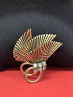 Brosche goldfarben mit Steinen im Jugendstil guter Zustand
