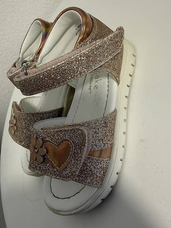 Scarpe per ragazze: Sandali – Usato da Bellinzona venduto da SammlerTI 1