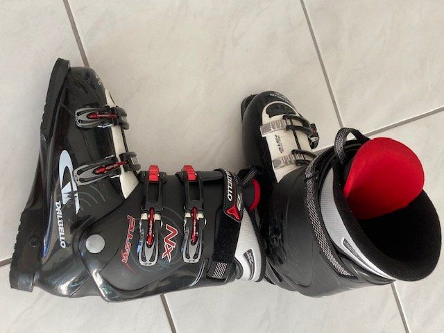 Herrenschuhe: Skischuhe – Gebraucht aus Kappelen von eun_cjq2 1