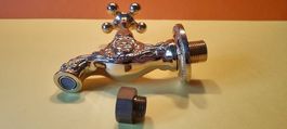 Wasserhahn Messing