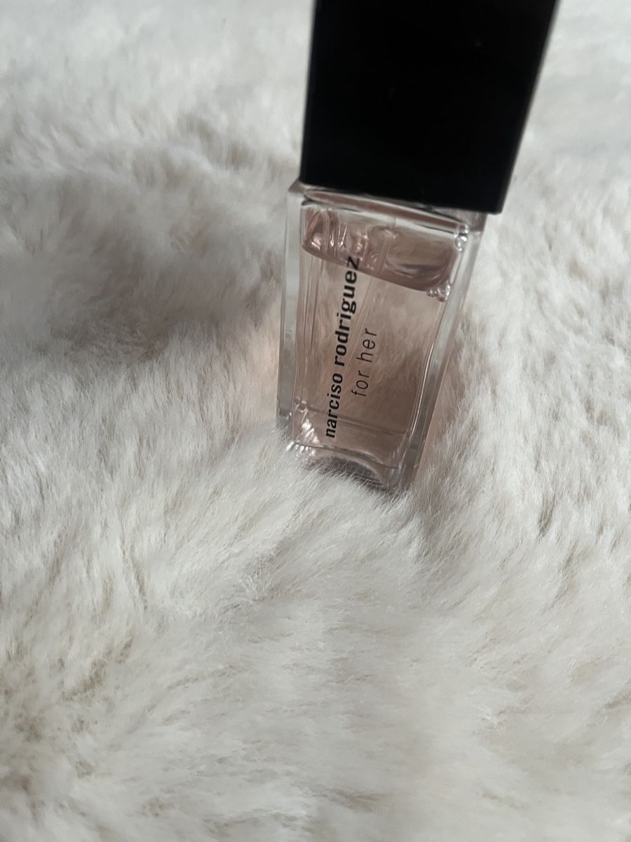 Narciso Rodriguez Profumi & Eau de Toilette: Narciso Rodriguez for her Eau de Toilette 20ml – Usato da Biberist venduto da lle_z7hb 1