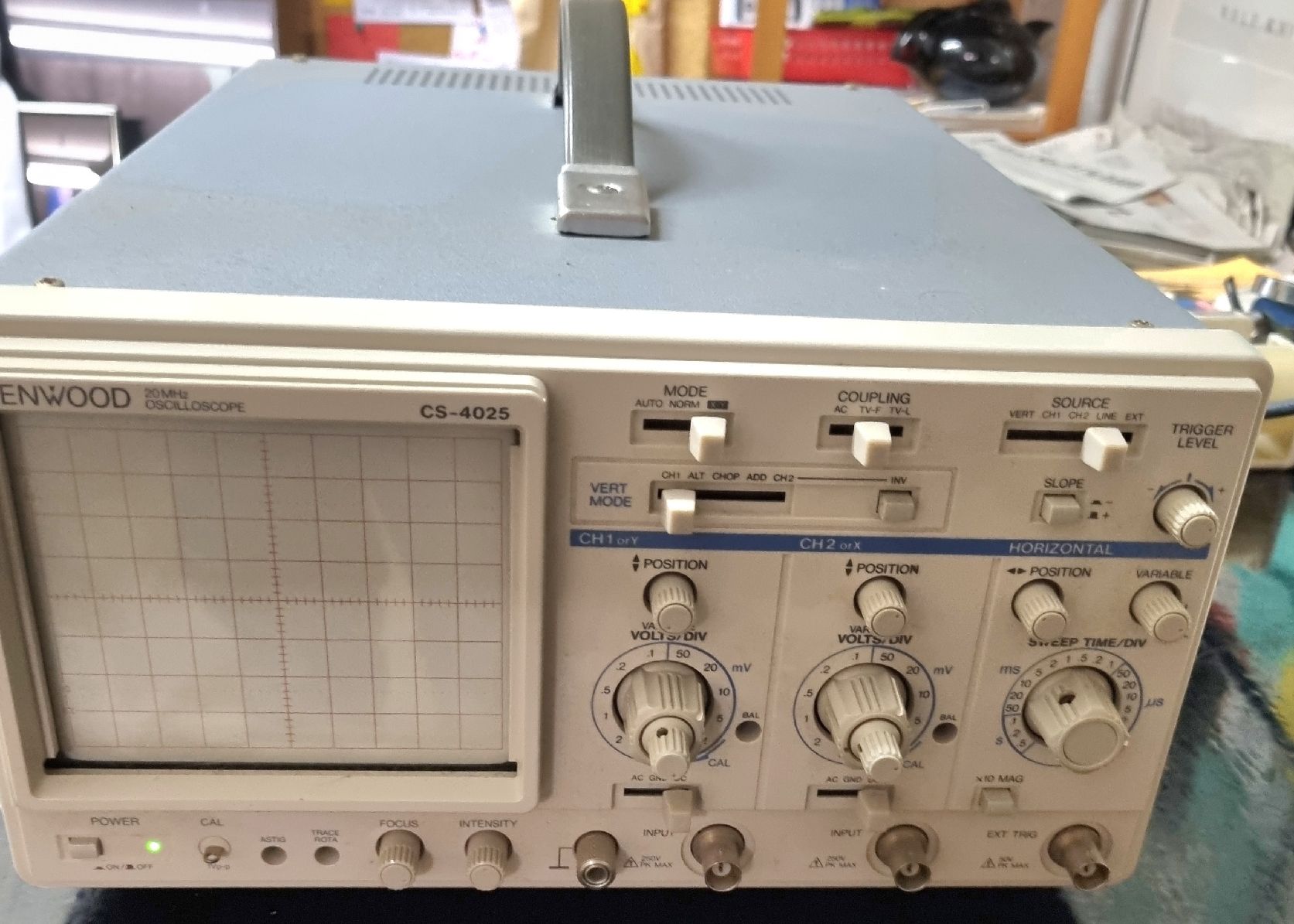 Messen: Oscilloscope kenwood cs-4025 – Gebraucht aus Ostermundigen von vintage60