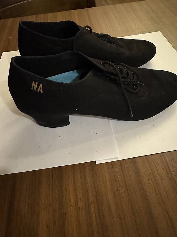 Damenschuhe: Tanzschuhe – Gebraucht aus Lobsigen von buesseli