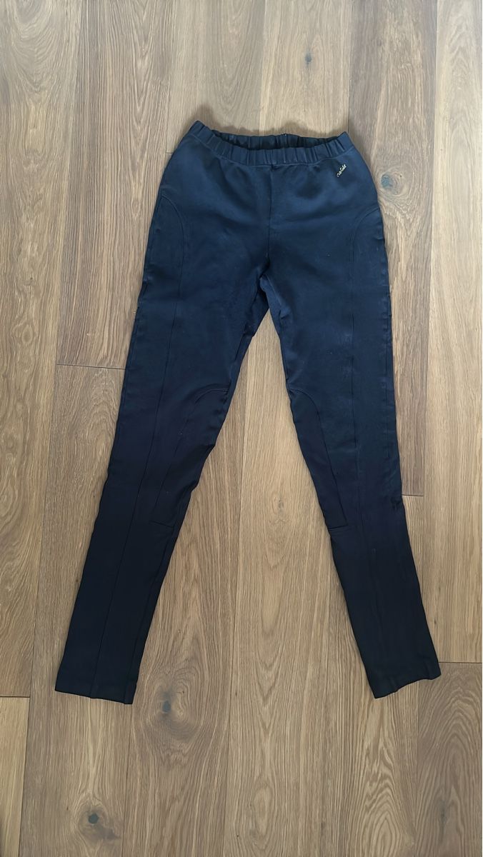 Calida Pantaloni: Calida sportliche Reithose – Usato da Liestal venduto da ell_6xc7