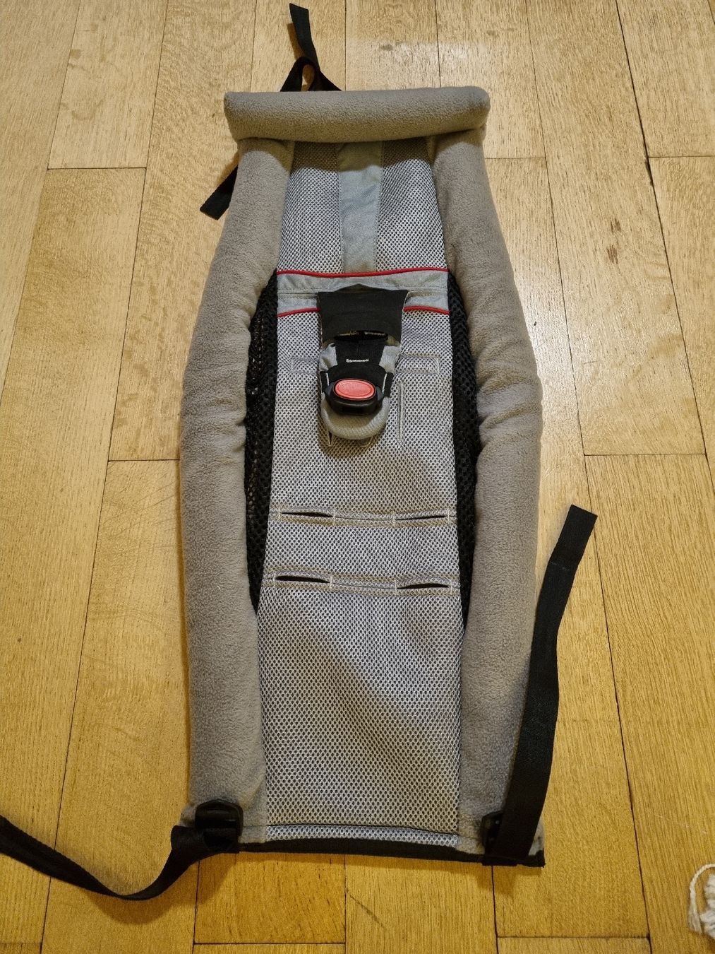 Thule Pezzi di ricambio: Thule Infant Sling, Nr. 20101000 – Usato da Chur venduto da urs_x8x8