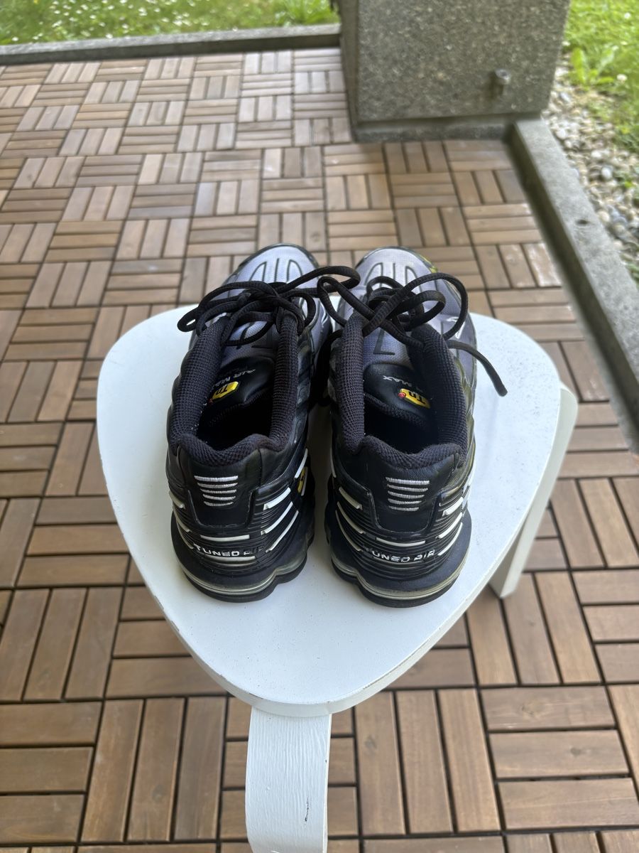 Nike Scarpe da uomo: NIKE AIR MAX PLUS 3 – Usato da Zürich venduto da ACEY 1