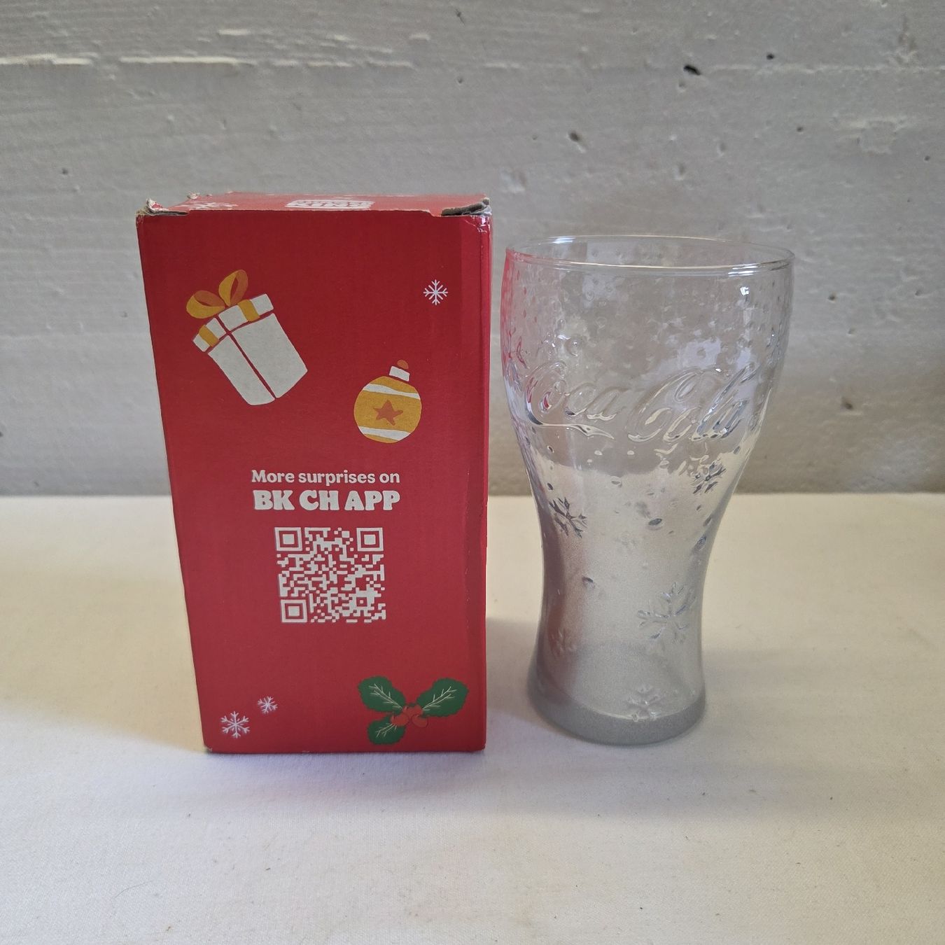 Coca-Cola Verres: Coca-Cola Glas mit Schneeflocken, Sammelglas.. – D'occasion à Stans par Ducati16 1