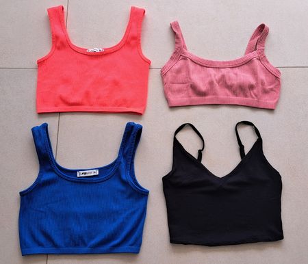 4 Tops, Gr. XS/34, Top Zustand (Amisu & Stradivarius)