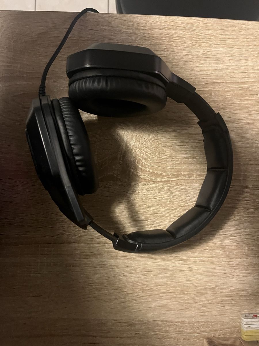 Casques audio: Casque, Gaming – D'occasion à Nods par giu_lj2x 4
