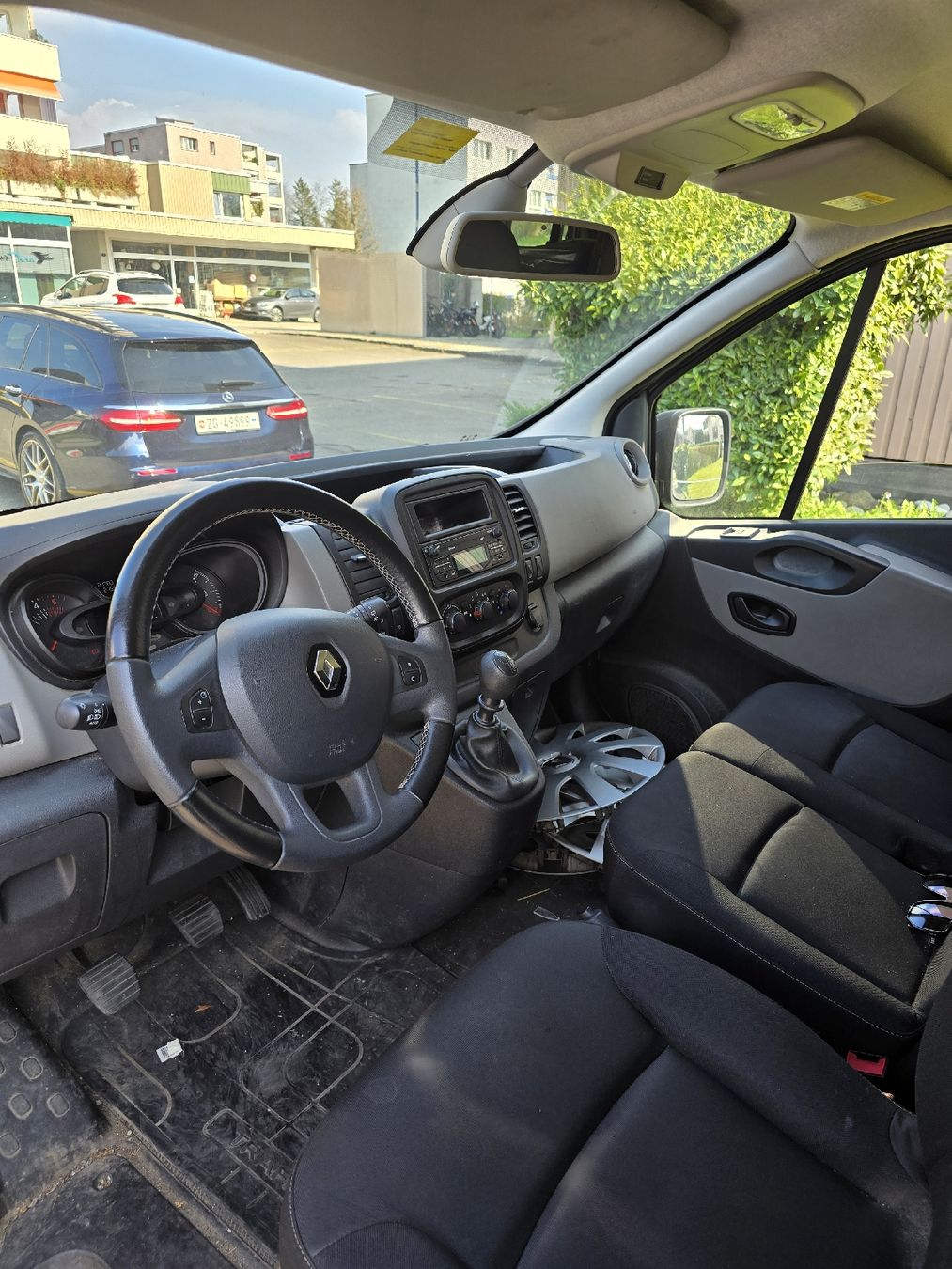 Renault Autos: Renault Trafic dci125 – Defekt aus Emmen von KGB33 7