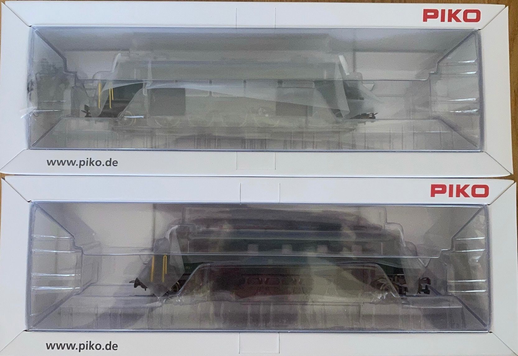 Piko Modellini di ferrovie: Piko SBB Ae 4/7 Doppelpack – Nuovo e nell'imballaggio originale da Riehen venduto da ambriarni 8