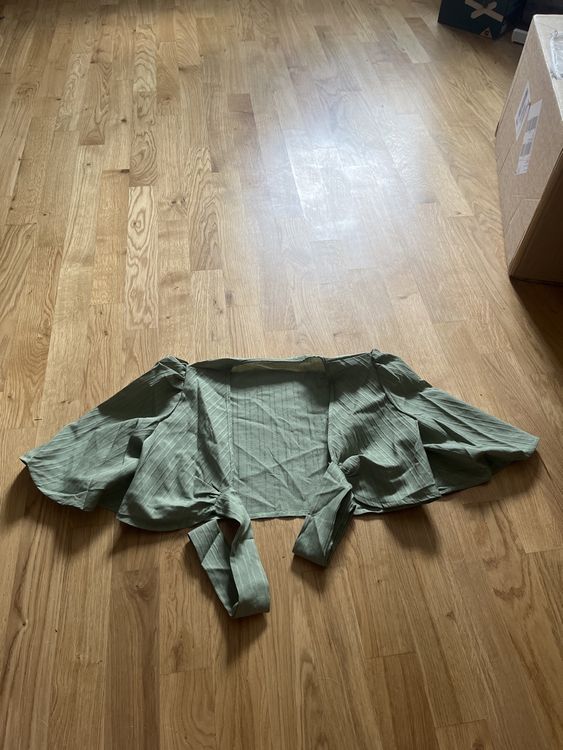 Boléro rose vif neuf - Vêtements