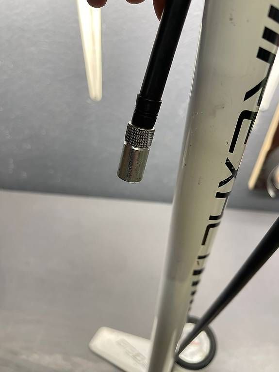 Pompe: Luftpumpe Standpumpe – Usato da Diessenhofen venduto da MotoshopZachmann 1