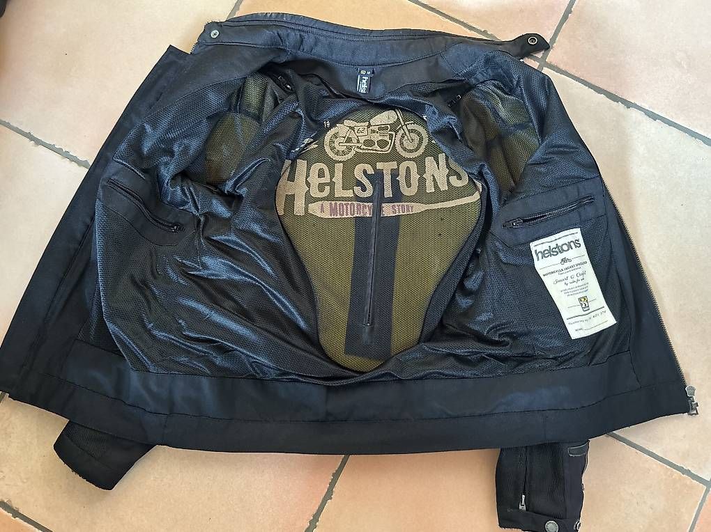 Giacche: Veste moto Helstons taille M – Usato da Arnex-sur-Orbe venduto da flo_777 2