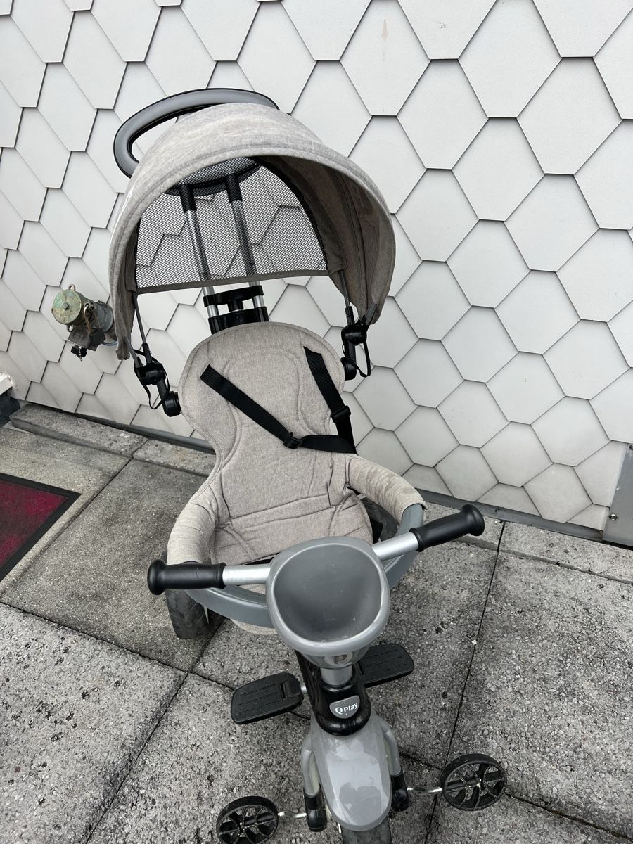 Veicoli per bambini: Q Play Dreirad mit Schiebestange  – Usato da Derendingen venduto da Laubfleckerli 3