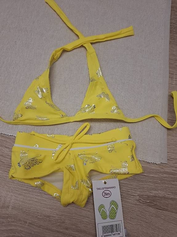 Costumi da bagno & Bikini: Badkleid Mädchen – Usato da Münchenstein venduto da Salvis_68