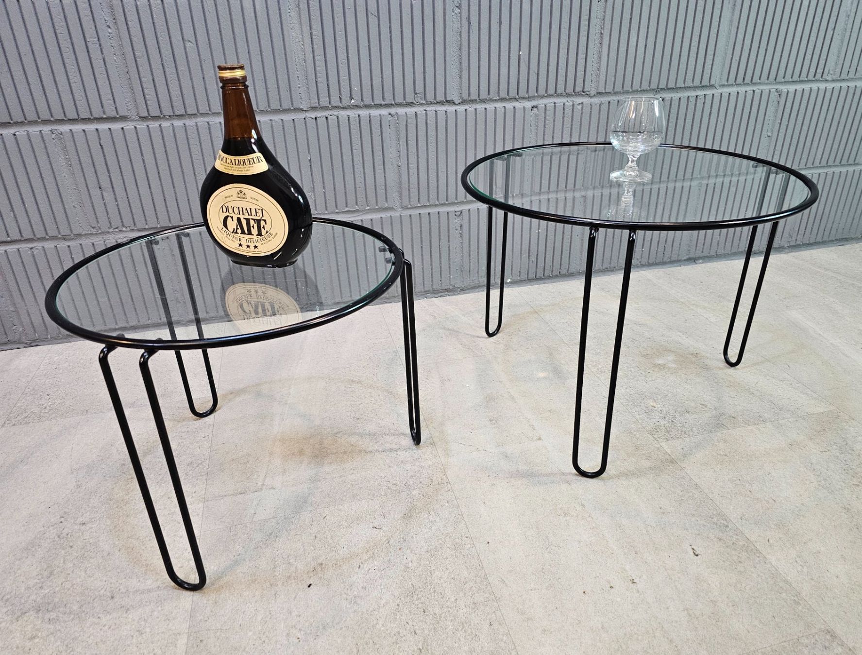 Tavoli: 1980 Wire Nesting Tables, Satztisch, Coffee-Table Glastische – Usato da Nottwil venduto da Wondewa-Shop 1